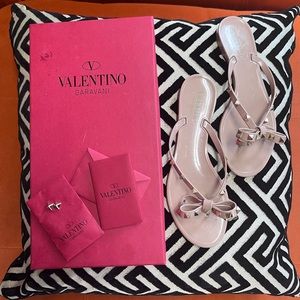 Valentino Rock Stud Bow Thong size 41/10